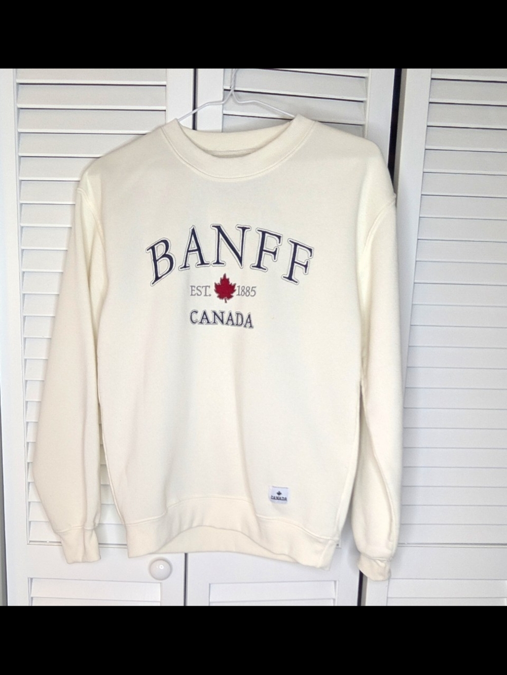 Banff Canada Cream Crewneck Sweatshirt